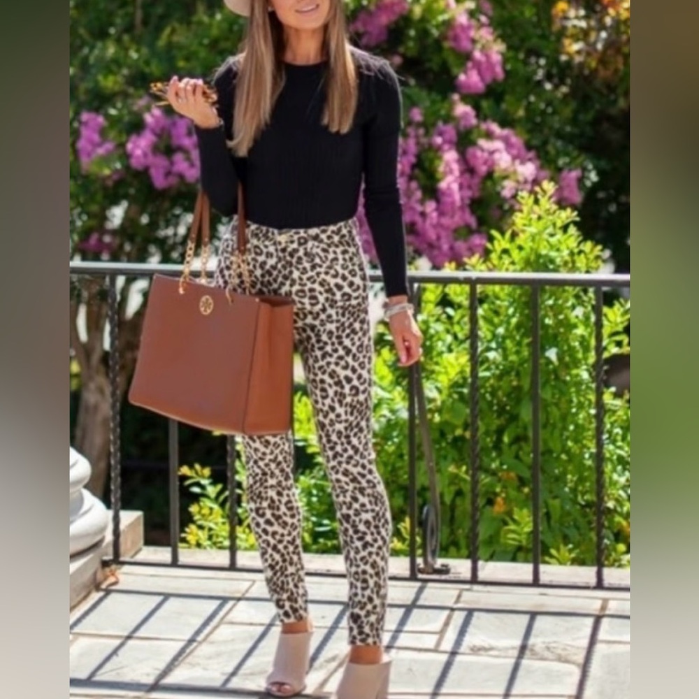 Frame Ali High-Rise Cigarette Leopard Jeans Size 27